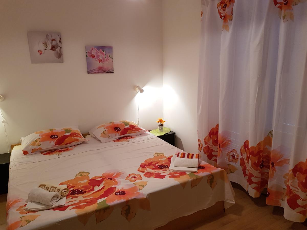 וודיצה Apartmani Zoric מראה חיצוני תמונה