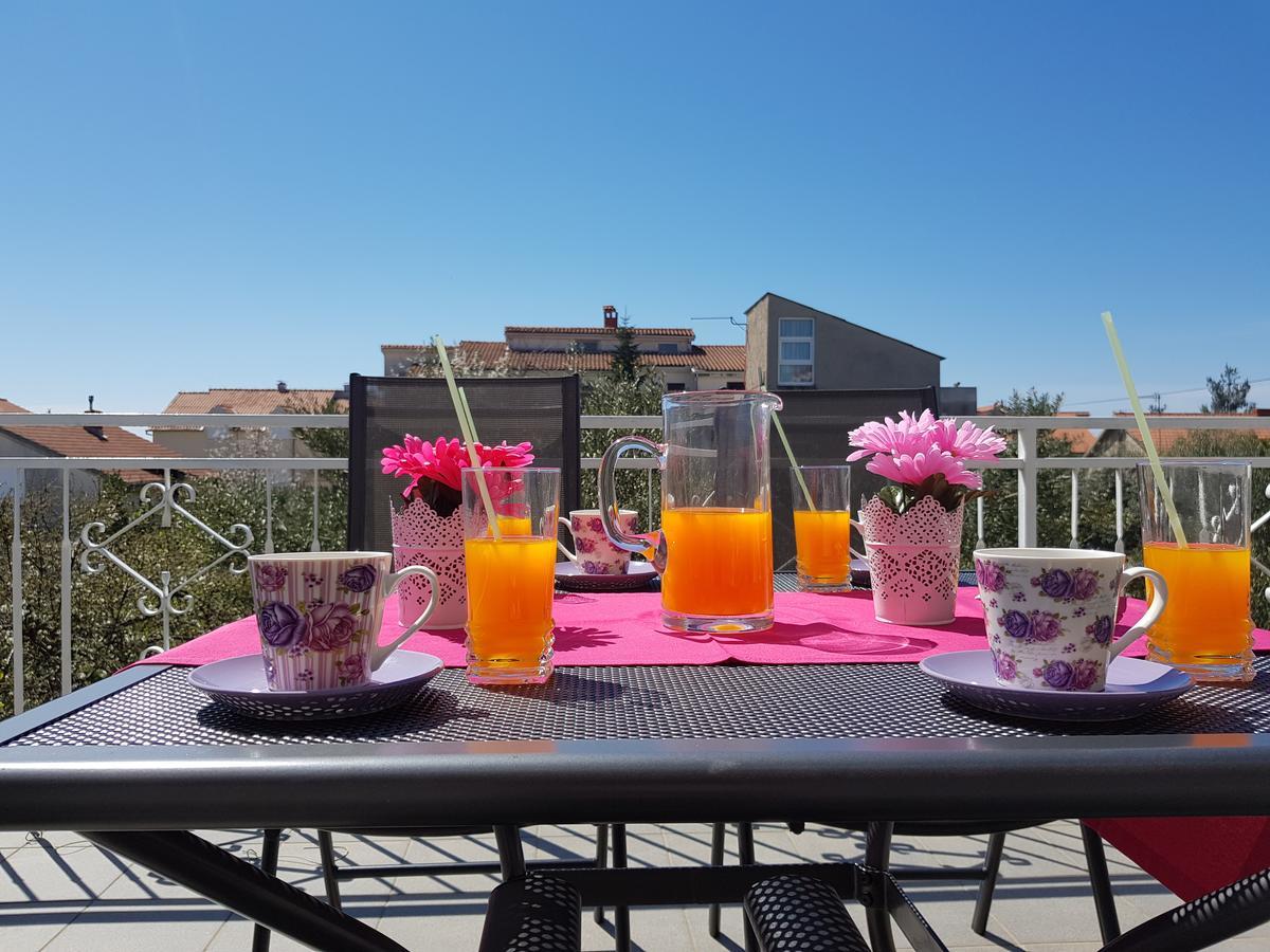 וודיצה Apartmani Zoric מראה חיצוני תמונה